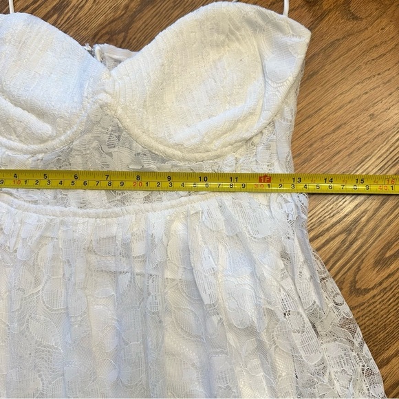 NWT For Love & Lemons Lorena Maxi Dress in White Lace Size Medium Bridal Wedding - Picture 13 of 13